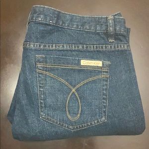 NWOT Calvin Klein Jeans- Skinny Fit- Size 14